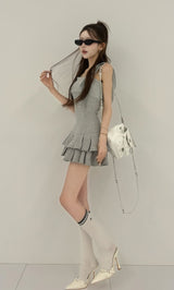 モデル：165cm（着用サイズ：FREE　着用カラー：GRY）