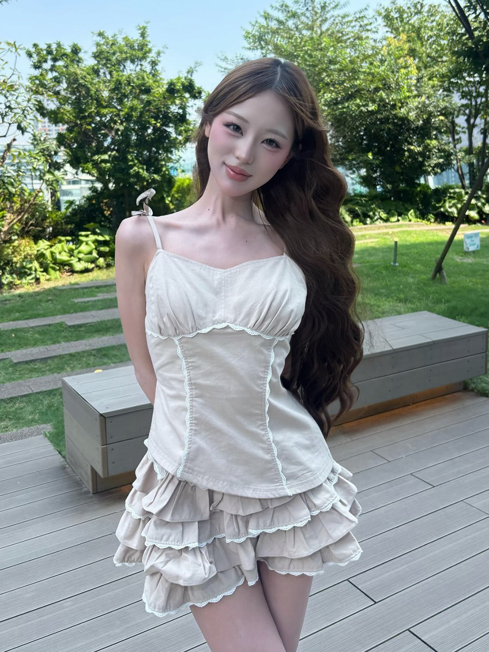 モデル：158cm（着用サイズ：FREE　着用カラー：BEG）