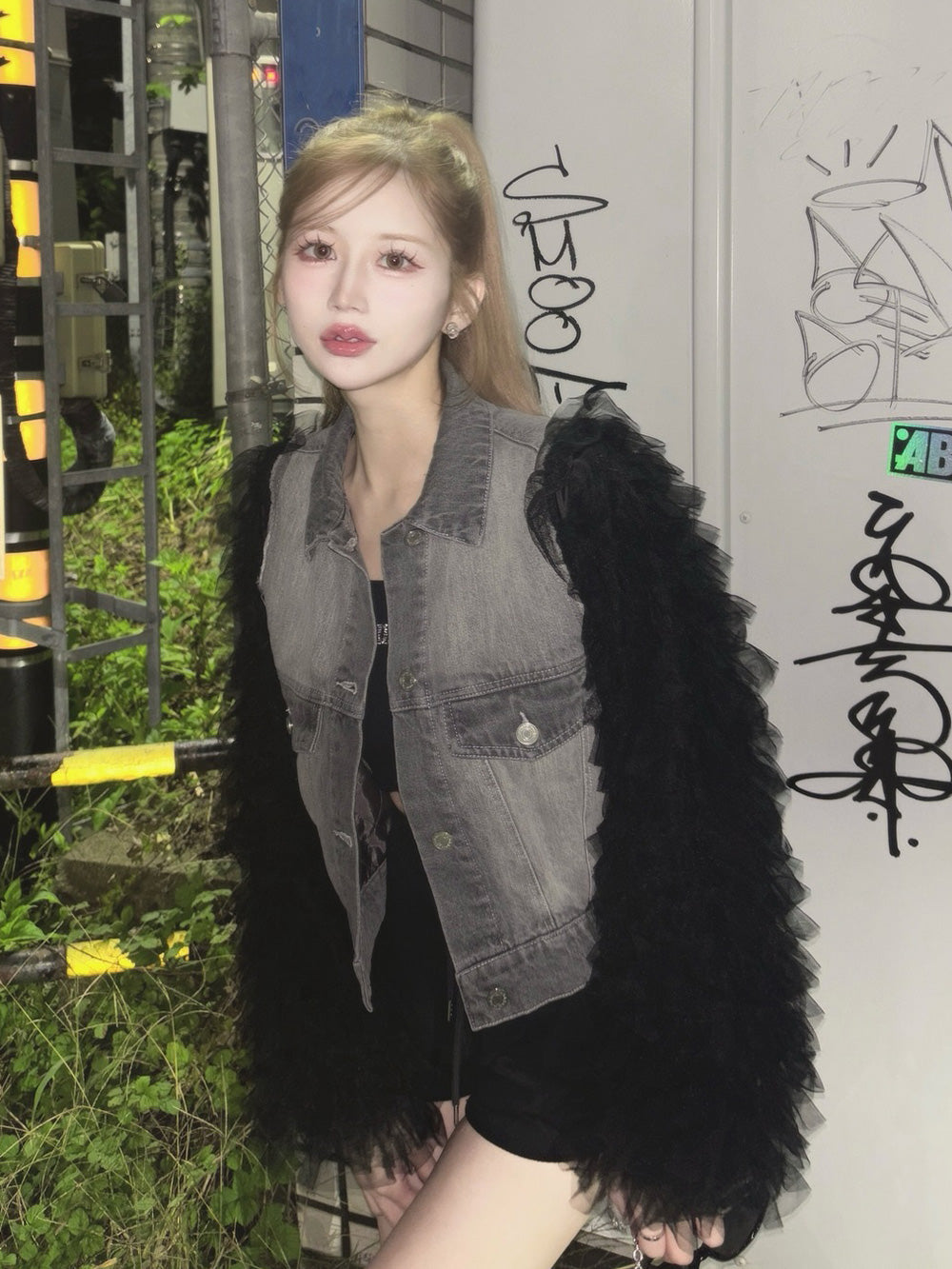 モデル：164cm（着用サイズ：FREE　着用カラー：BLK）