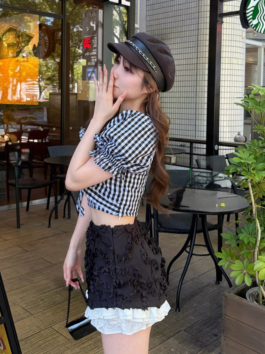 モデル：158cm（着用サイズ：FREE　着用カラー：BLK）