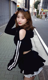 モデル：158cm（着用サイズ：FREE　着用カラー：BLK）
