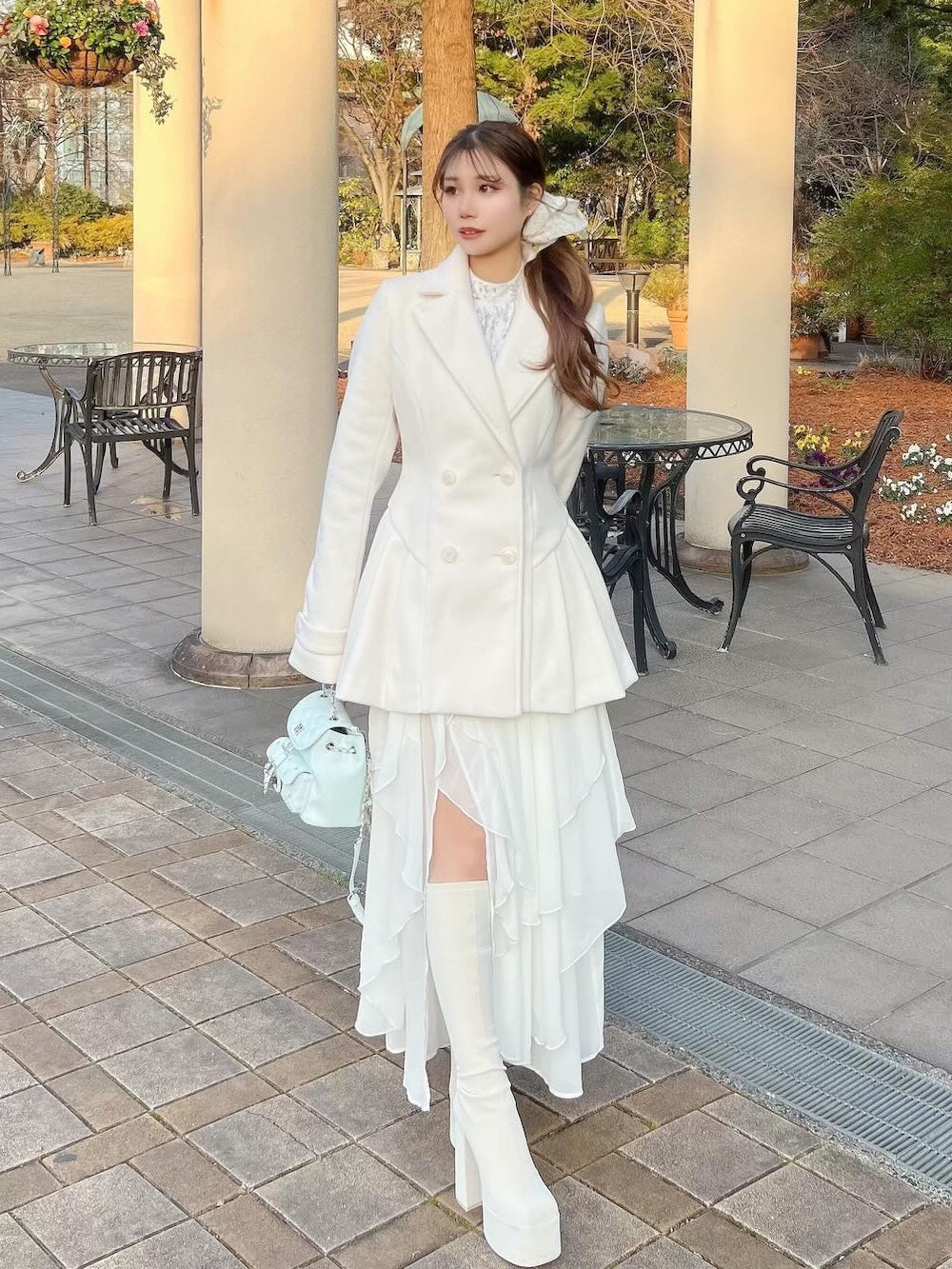 モデル：158cm（着用サイズ：FREE　着用カラー：IVO）