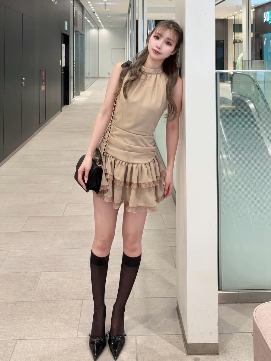 モデル：158cm（着用サイズ：FREE　着用カラー：BEG）