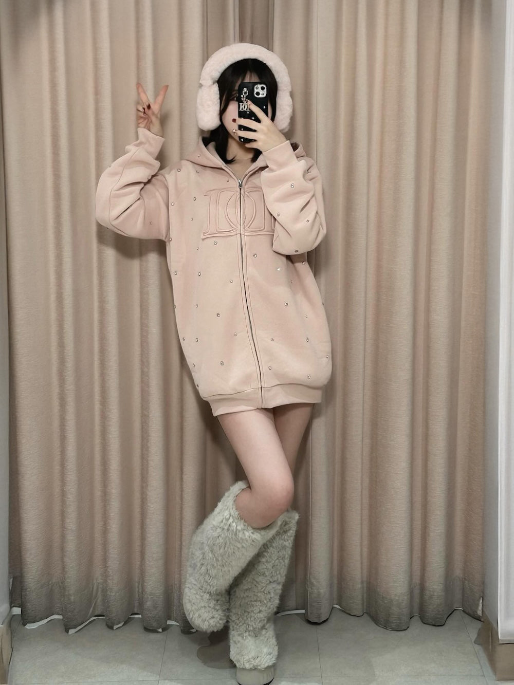 モデル：164cm（着用サイズ：FREE　着用カラー：PNK）