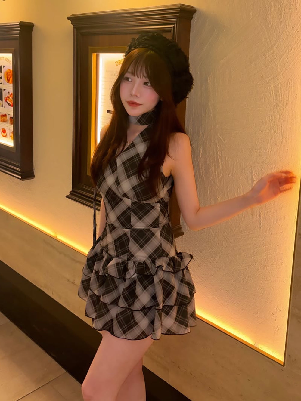 モデル：155cm（着用サイズ：FREE　着用カラー：BLK）