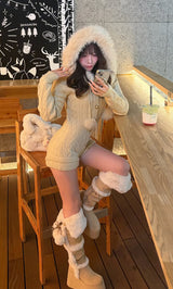 モデル：155cm（着用サイズ：FREE　着用カラー：BEG）