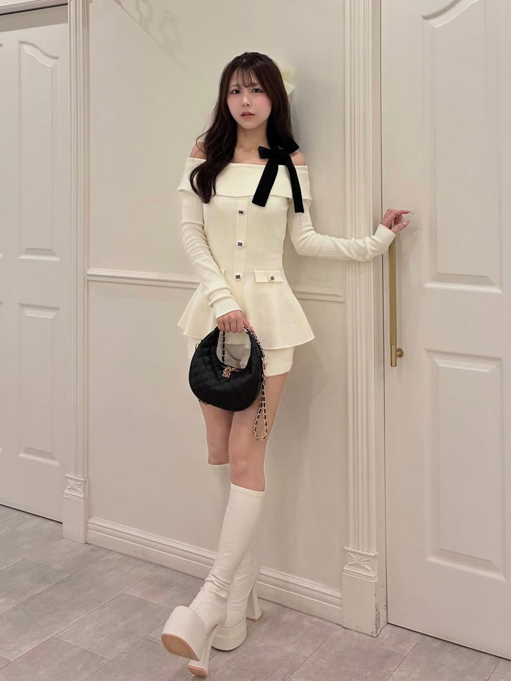 モデル：160cm（着用サイズ：FREE　着用カラー：WHT）