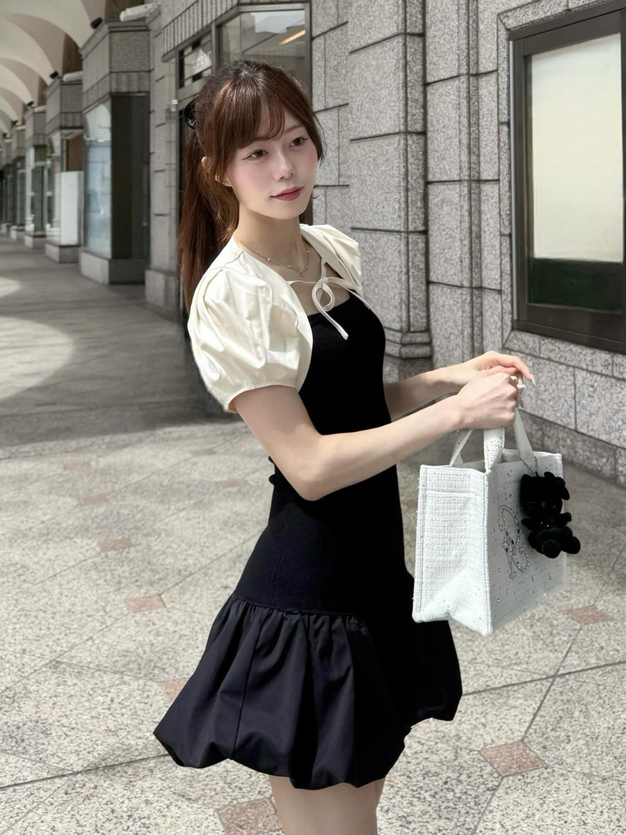 モデル：161cm（着用サイズ：FREE　着用カラー：BLK）
