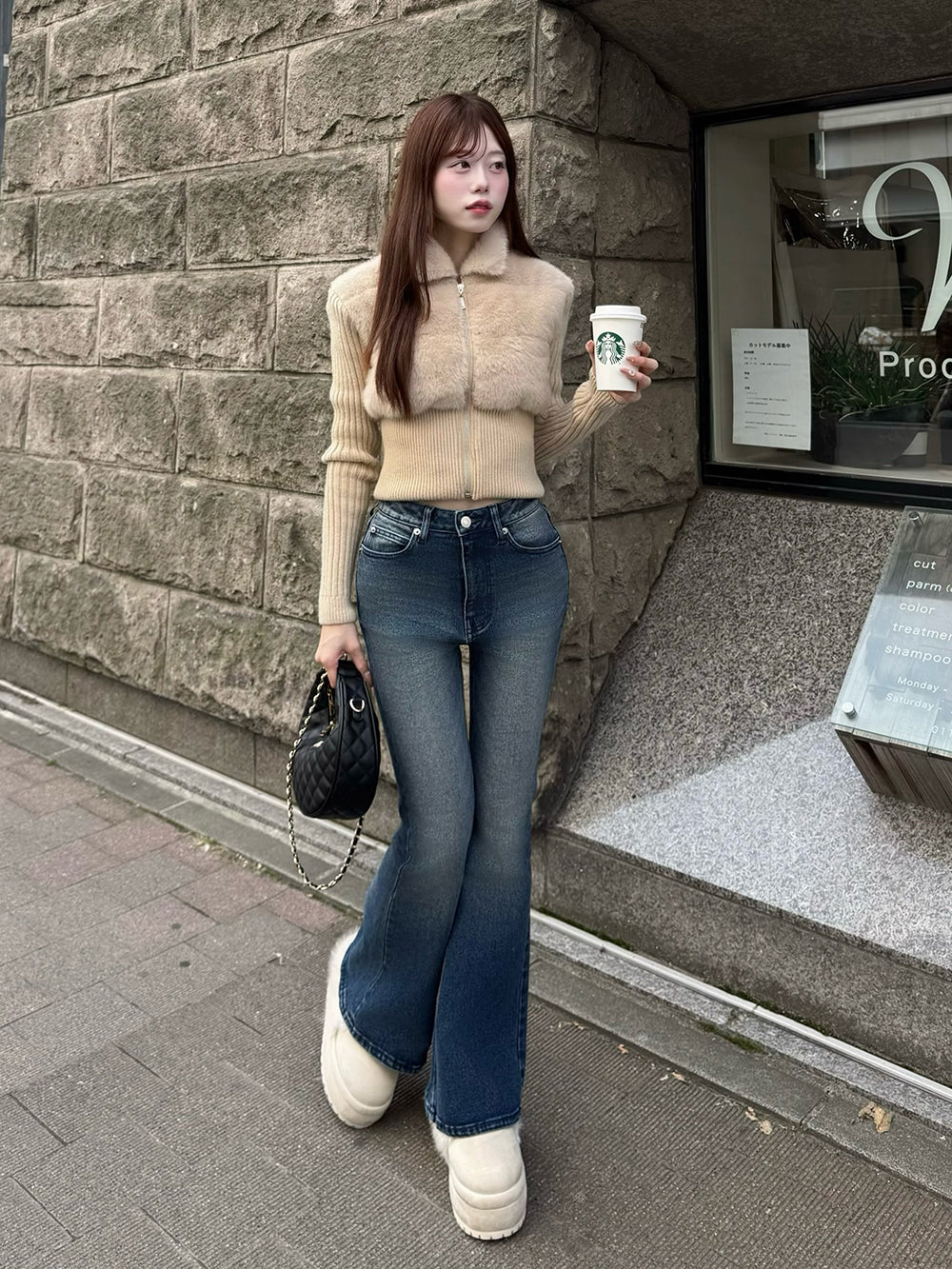 モデル：161cm（着用サイズ：FREE　着用カラー：BEG）