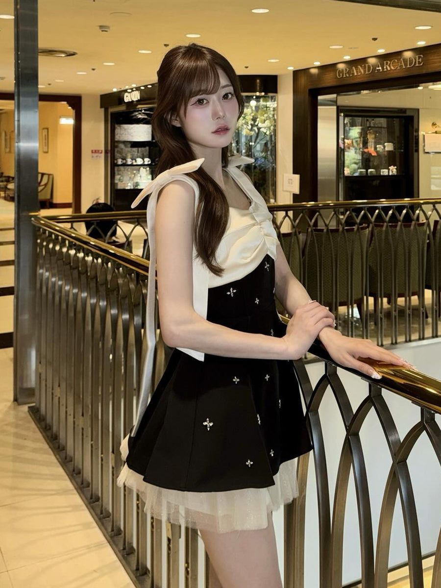 モデル：161cm（着用サイズ：FREE　着用カラー：BLK）