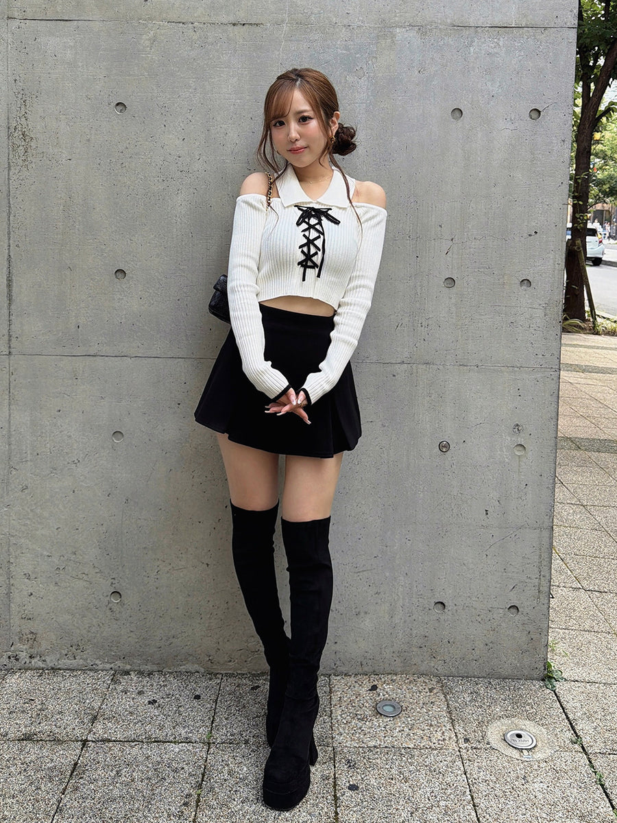 モデル：155cm（着用サイズ：S　着用カラー：BLK）