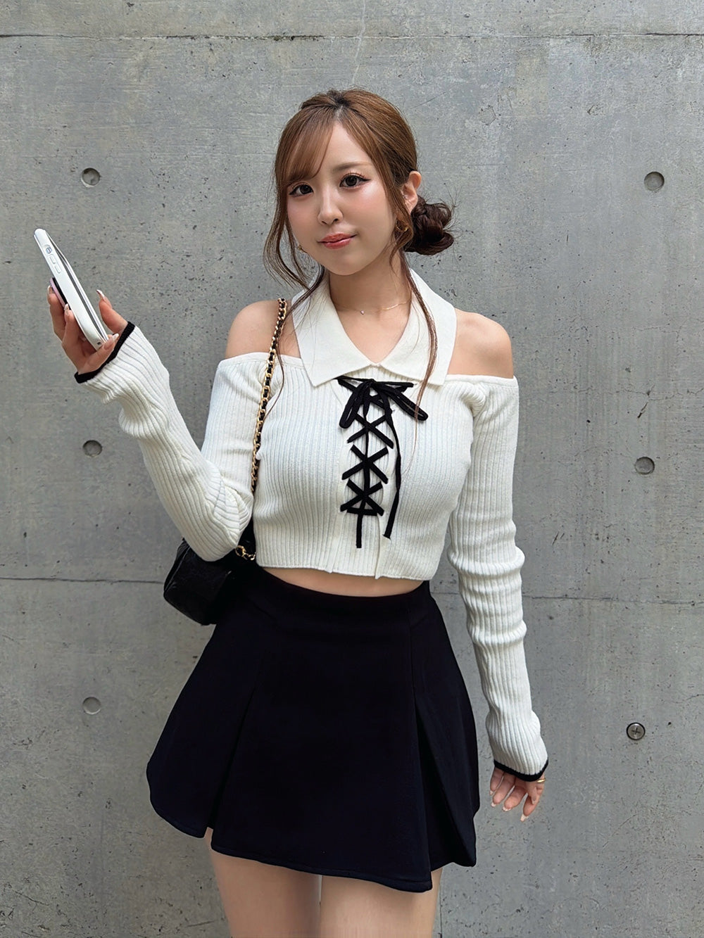 モデル：155cm（着用サイズ：FREE　着用カラー：WHT）