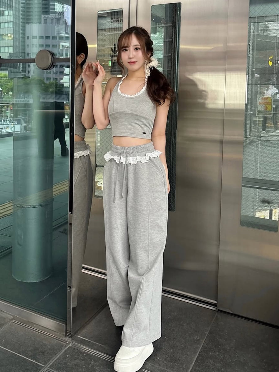 モデル：155cm（着用サイズ：FREE　着用カラー：GRY）