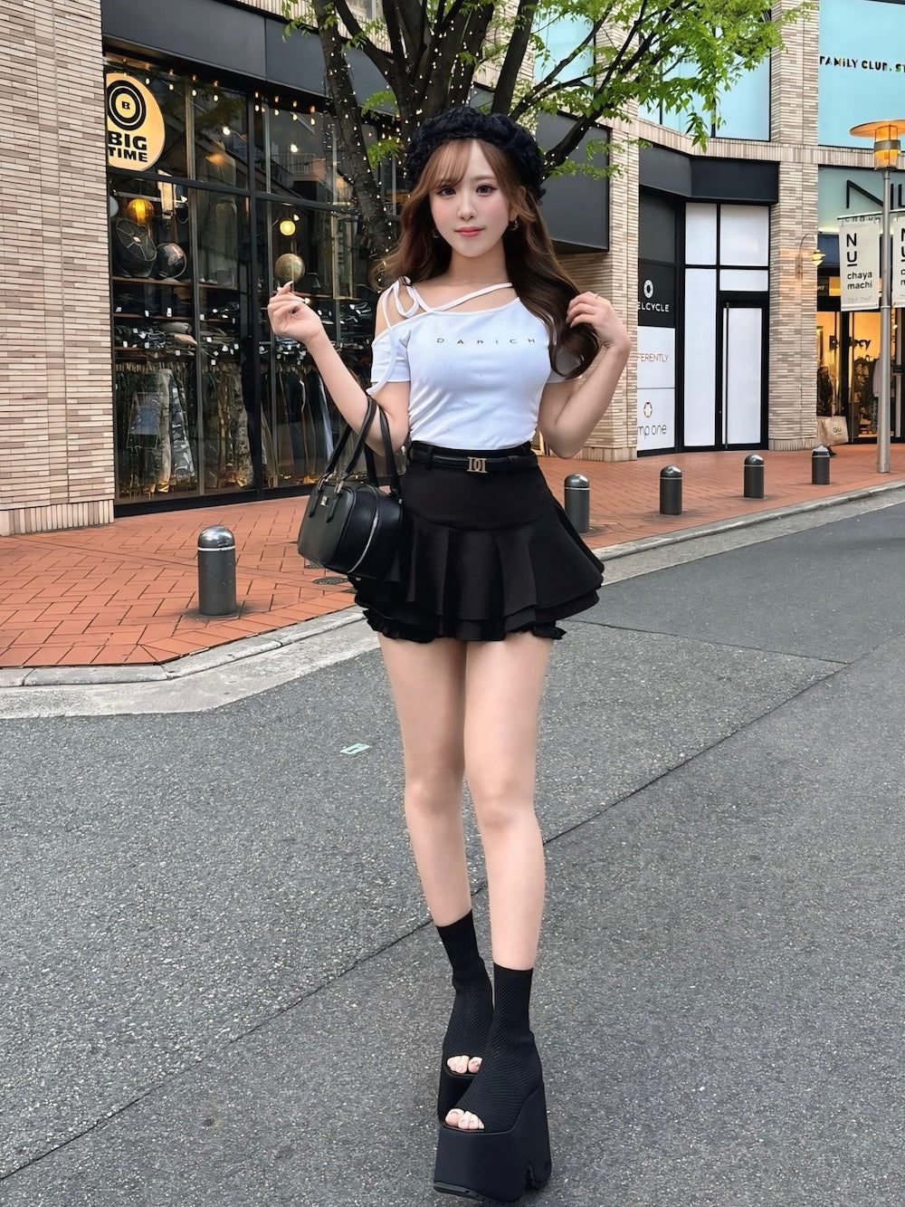 ネックリボンワンショルダーTシャツ – Darich