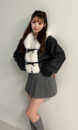モデル：159cm（着用サイズ：FREE　着用カラー：BLK）