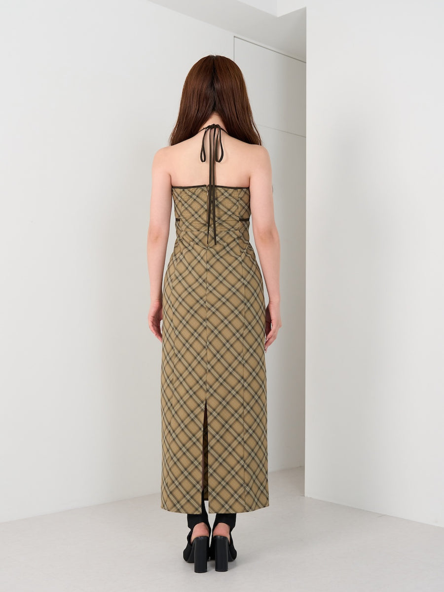 モデル：159cm（着用サイズ：FREE　着用カラー：BEG）