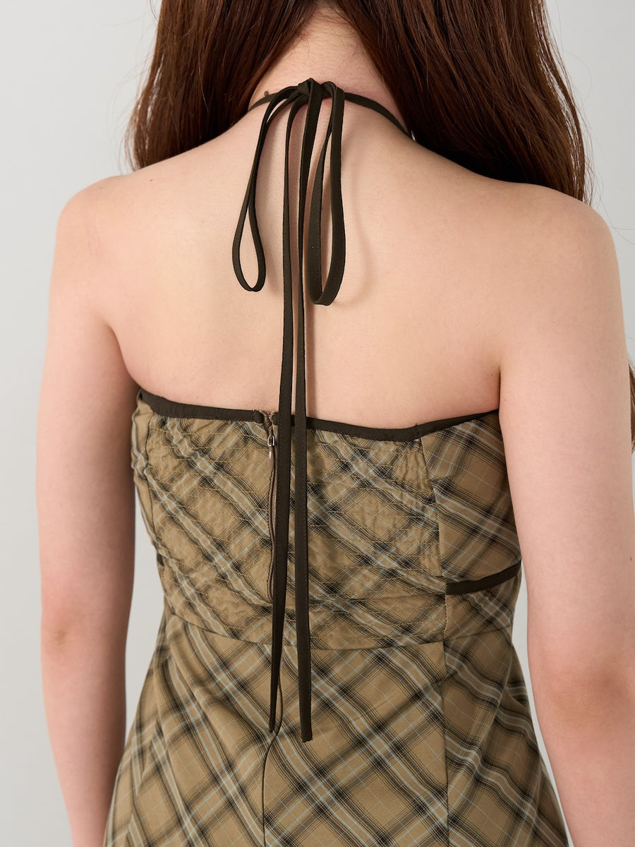 モデル：159cm（着用サイズ：FREE　着用カラー：BEG）