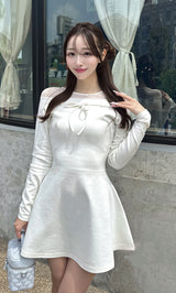 モデル：156cm（着用サイズ：FREE　着用カラー：WHT）