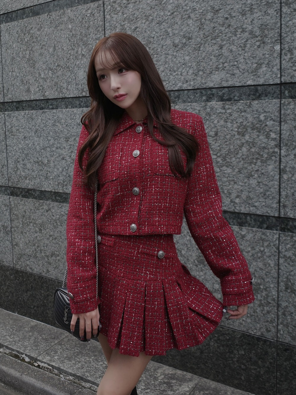 モデル：156cm（着用サイズ：FREE　着用カラー：BRD）