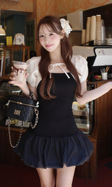 モデル：156cm（着用サイズ：FREE　着用カラー：BLK）