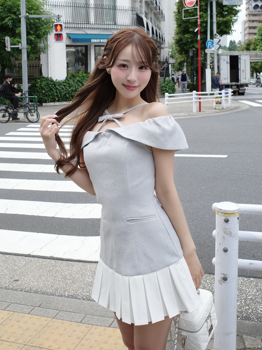 モデル：156cm（着用サイズ：FREE　着用カラー：GRY）