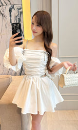 モデル：156cm（着用サイズ：FREE　着用カラー：WHT）