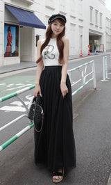 モデル：156cm（着用サイズ：FREE　着用カラー：BLK）