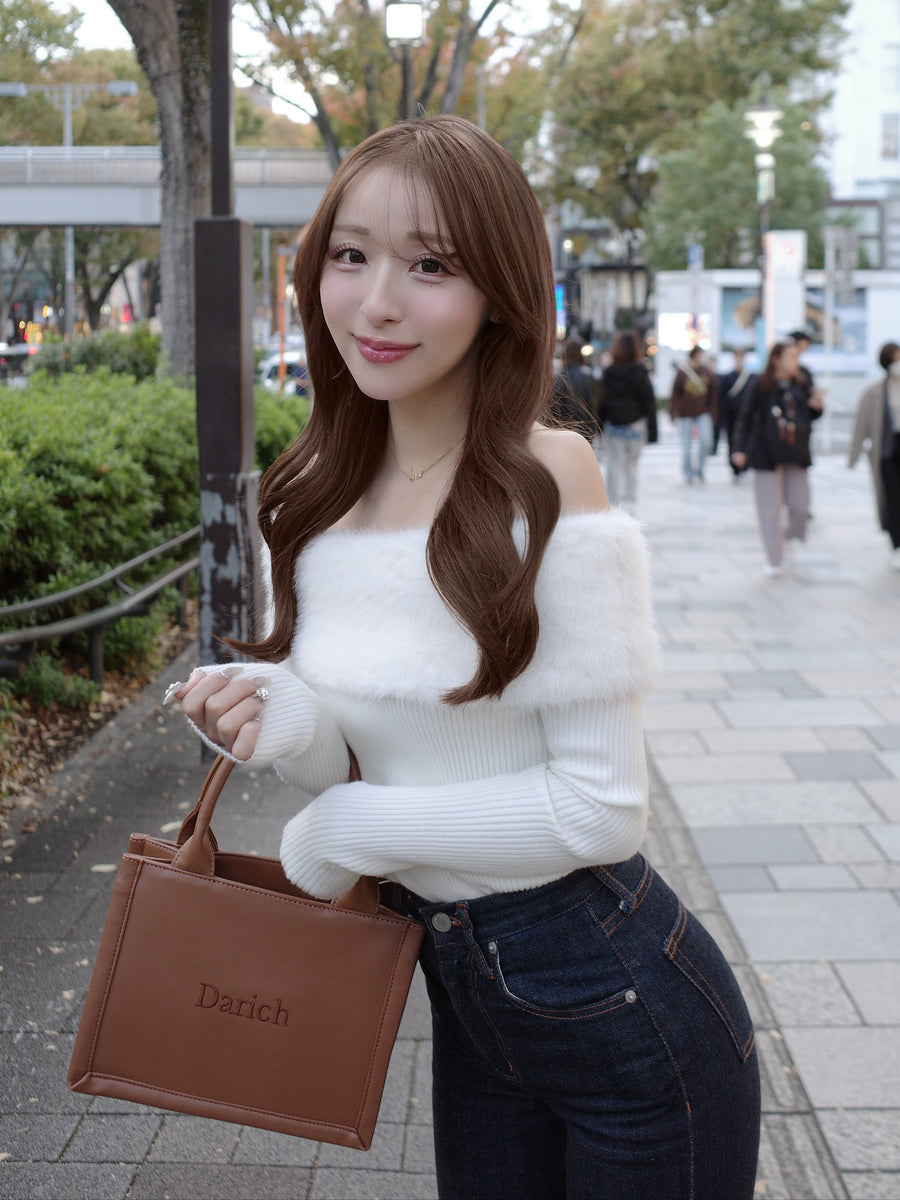 モデル：156cm（着用サイズ：FREE　着用カラー：WHT）