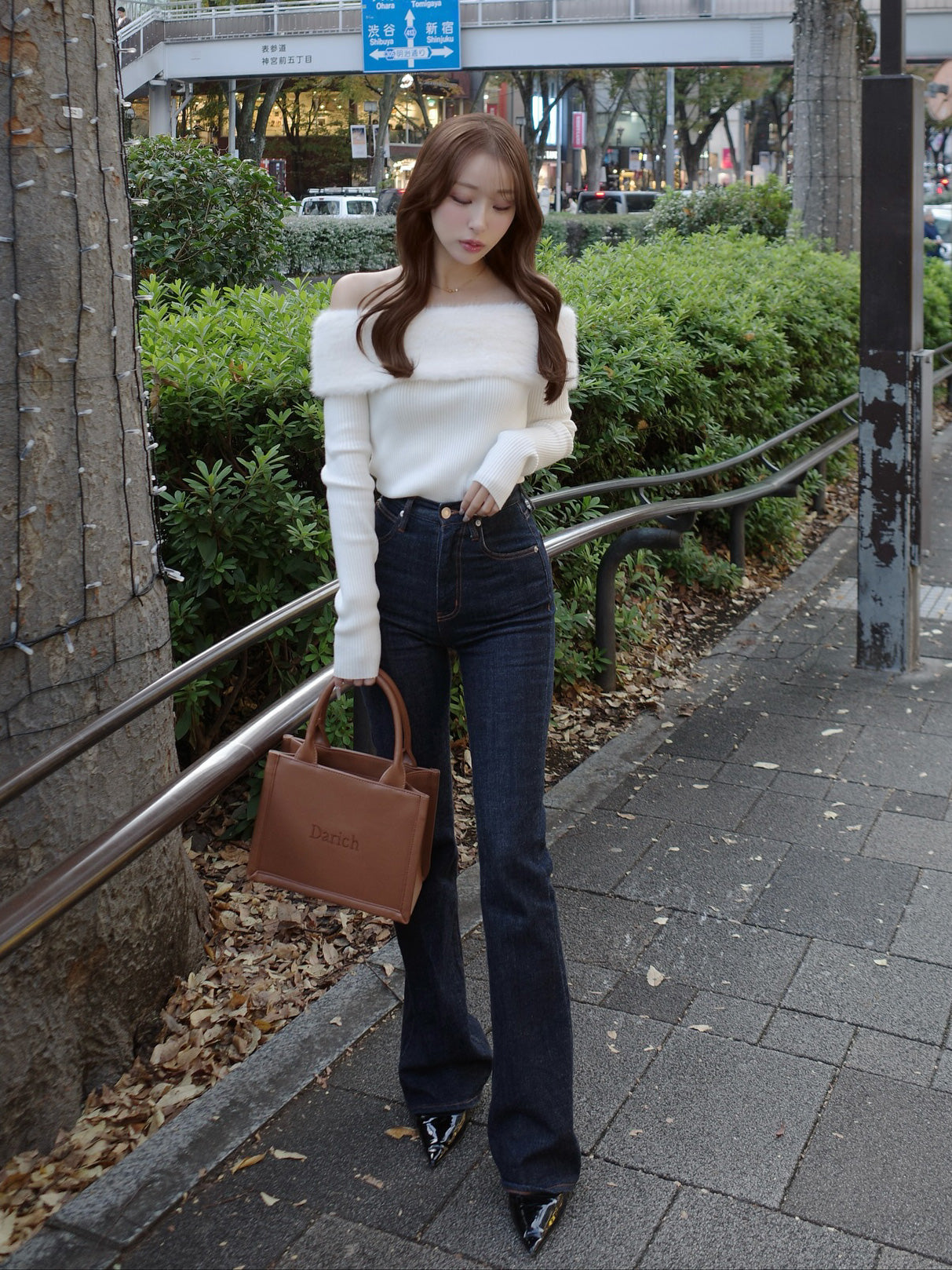 モデル：156cm（着用サイズ：FREE　着用カラー：WHT）