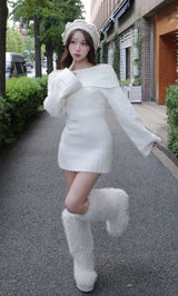 サイズ：S　カラー：IVO