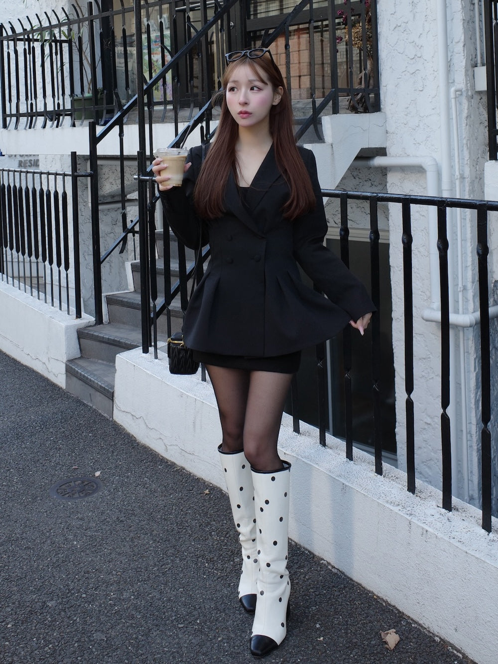 モデル：156cm（着用サイズ：FREE　着用カラー：BLK）