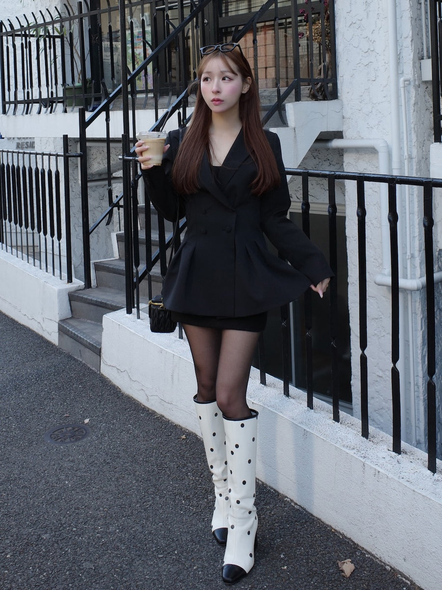 モデル：156cm（着用サイズ：FREE　着用カラー：BLK）