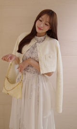 モデル：156cm（着用サイズ：FREE　着用カラー：IVO）