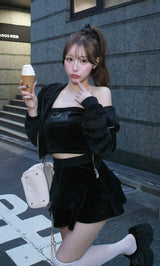 モデル：156cm（着用サイズ：FREE　着用カラー：BLK）