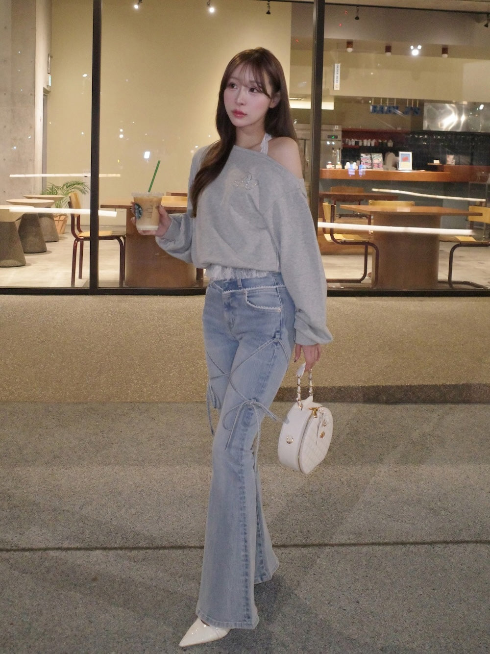 ホルターレースワンショルスウェットトップス