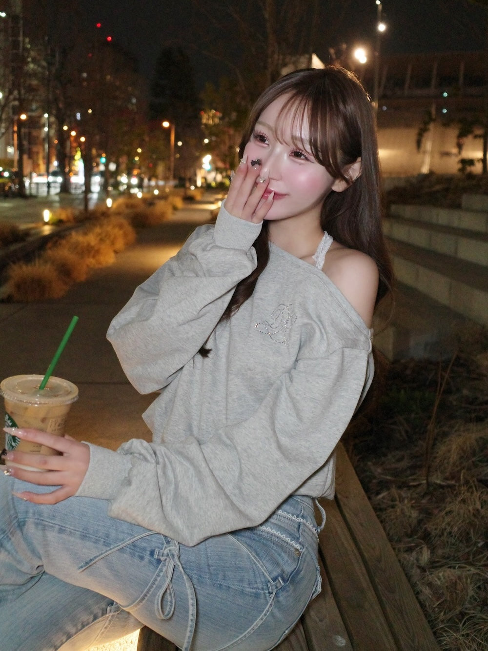 ホルターレースワンショルスウェットトップス