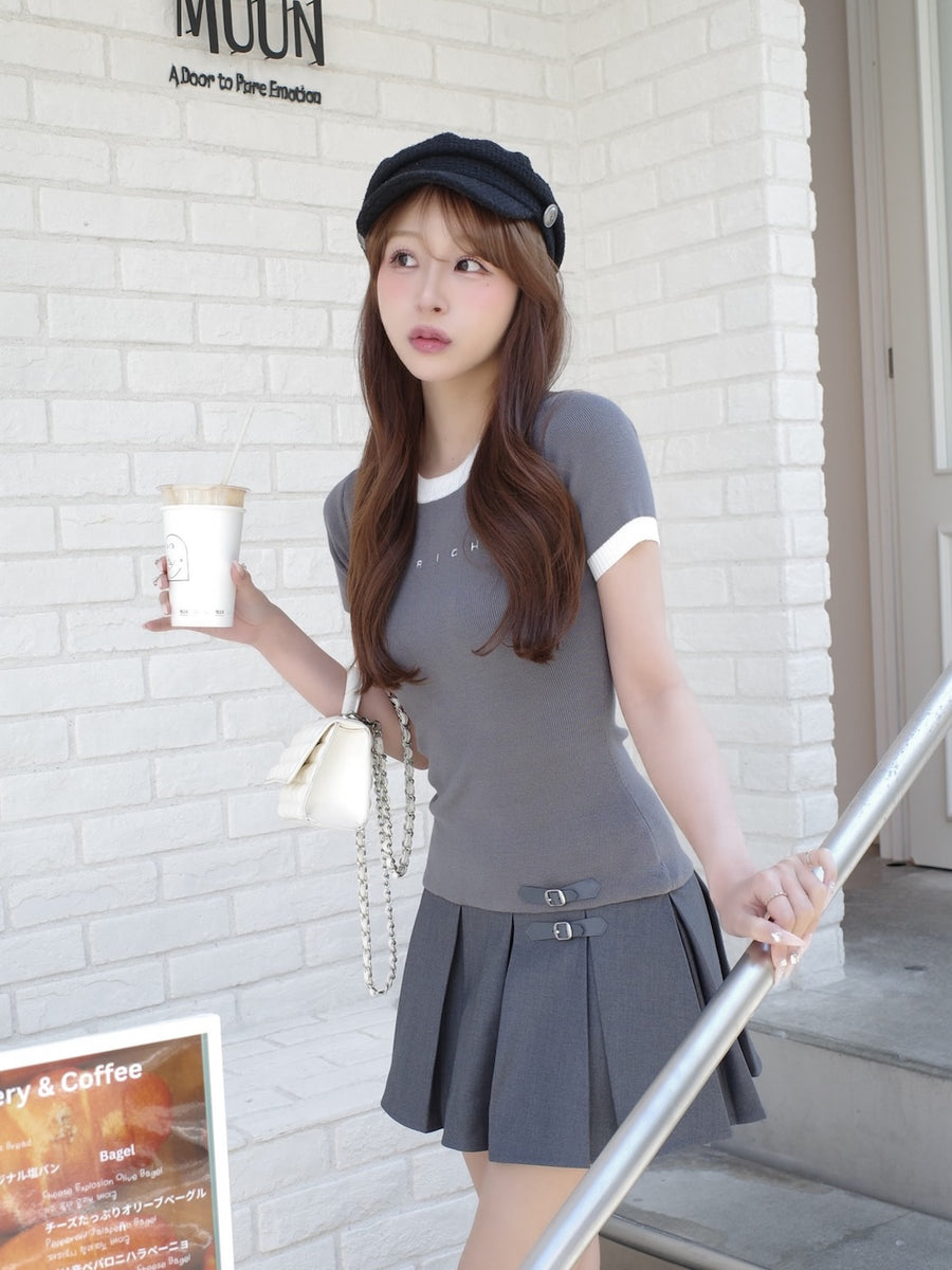 モデル：156cm（着用サイズ：FREE　着用カラー：GRY）
