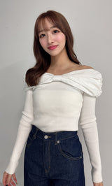 モデル：156cm（着用サイズ：FREE　着用カラー：WHT）