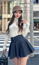 モデル：156cm（着用サイズ：S　着用カラー：IND）