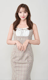 モデル：156cm（着用サイズ：FREE　着用カラー：BRN）