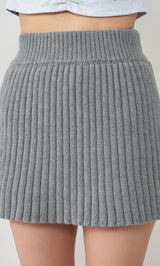 モデル：156cm（着用サイズ：FREE　着用カラー：GRY）