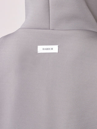 モデル：156cm（着用サイズ：FREE　着用カラー：GRY）