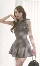 モデル：156cm（着用サイズ：FREE　着用カラー：GRY）