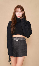 モデル：156cm（着用サイズ：FREE　着用カラー：BLK）