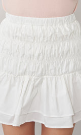 モデル：158cm（着用サイズ：FREE　着用カラー：WHT）