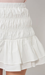 モデル：158cm（着用サイズ：FREE　着用カラー：WHT）