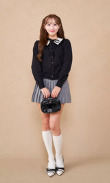 モデル：156cm（着用サイズ：FREE　着用カラー：BLK）