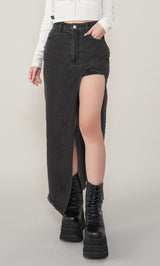 モデル：156cm（着用サイズ：S　着用カラー：BLK）