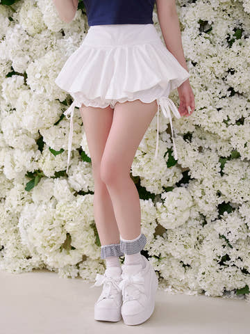 モデル：156cm（着用サイズ：FREE　着用カラー：WHT）