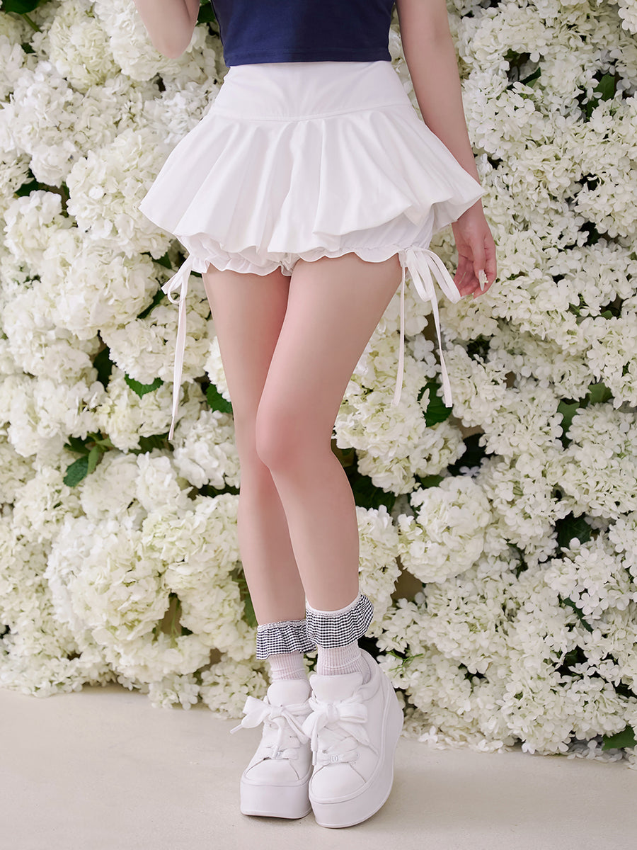 モデル：156cm（着用サイズ：FREE　着用カラー：WHT）